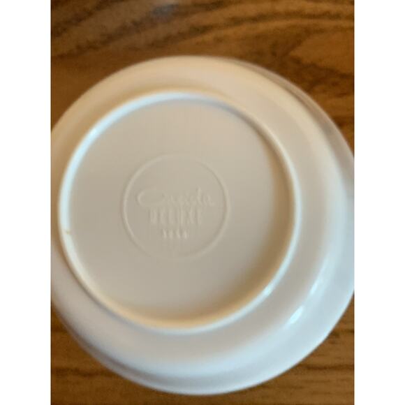 VTG Oneida Deluxe Puss in Boots 4 pc. Cup, 2 bowls and plate Childens Set. CUTE - Picture 11 of 11